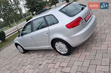 Хетчбек Audi A3 2006 в 