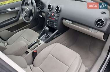 Хетчбек Audi A3 2006 в 
