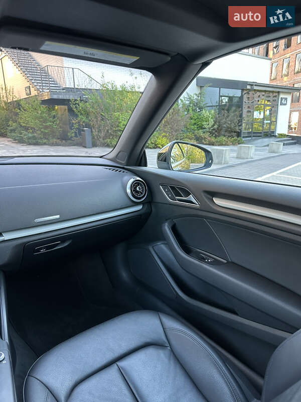 Кабріолет Audi A3 2018 в Києві