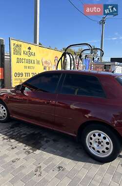 Хетчбек Audi A3 1998 в 