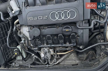 Хэтчбек Audi A3 2005 в 