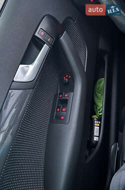 Хэтчбек Audi A3 2005 в 