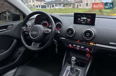 Седан Audi A3 2016 в 