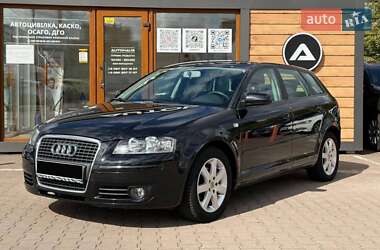 Хэтчбек Audi A3 2005 в 