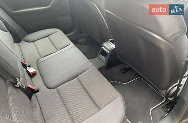 Хэтчбек Audi A3 2004 в 