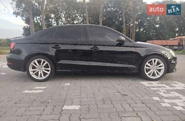 Седан Audi A3 2014 в 