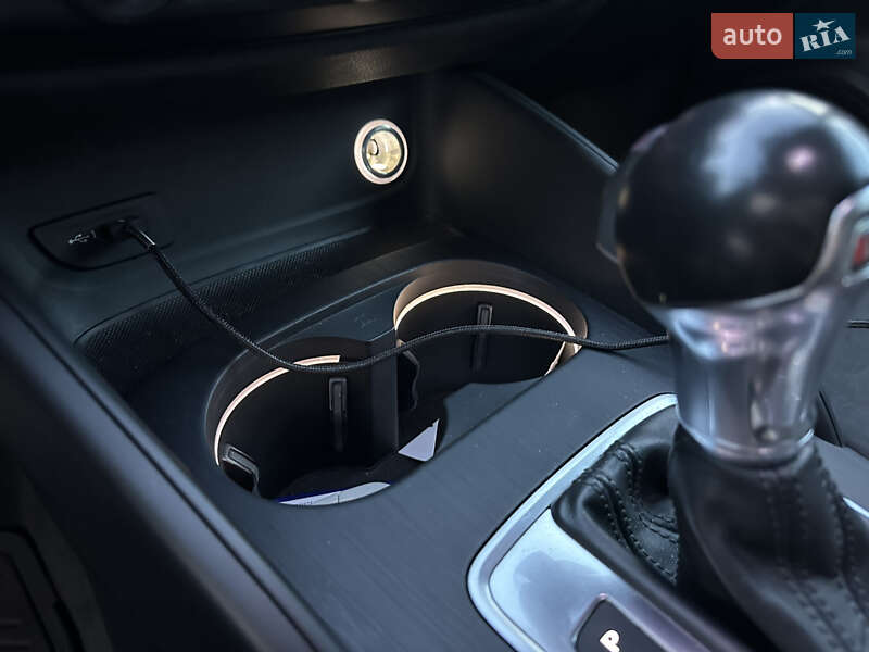 Хэтчбек Audi A3 2016 в Киеве