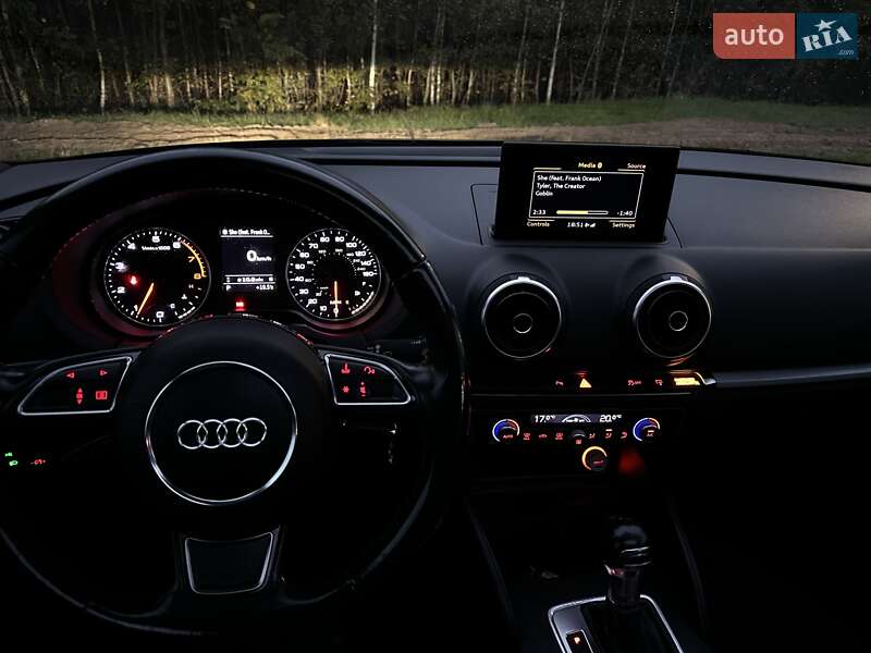 Седан Audi A3 2015 в Киеве