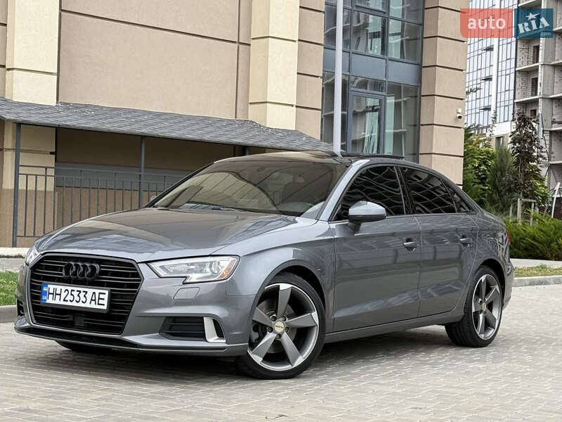 Седан Audi A3 2016 в Одессе
