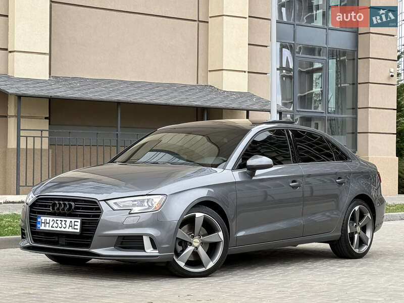 Седан Audi A3 2016 в Одессе