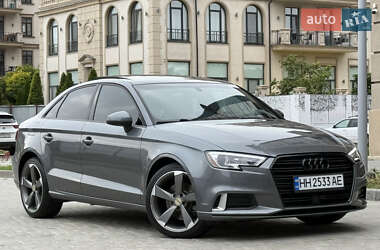 Седан Audi A3 2016 в 