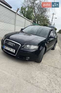Хэтчбек Audi A3 2005 в 