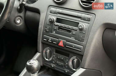 Хэтчбек Audi A3 2004 в 