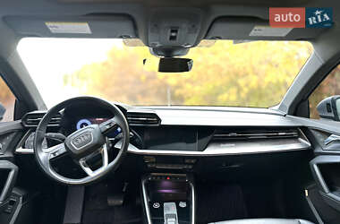 Седан Audi A3 2023 в 