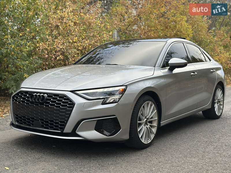 Седан Audi A3 2023 в Харькове