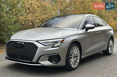 Седан Audi A3 2023 в 