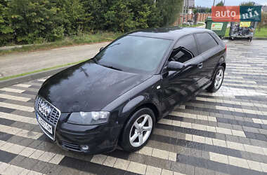 Хэтчбек Audi A3 2005 в 