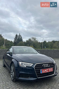 Седан Audi A3 2018 в 