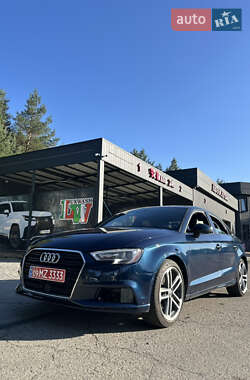 Седан Audi A3 2018 в 