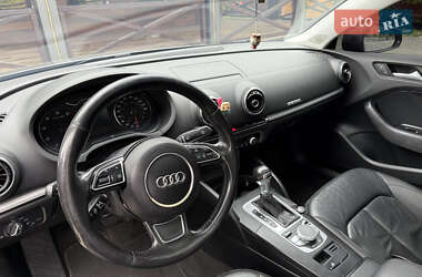 Седан Audi A3 2015 в 