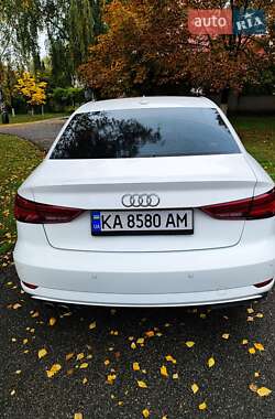 Седан Audi A3 2018 в 