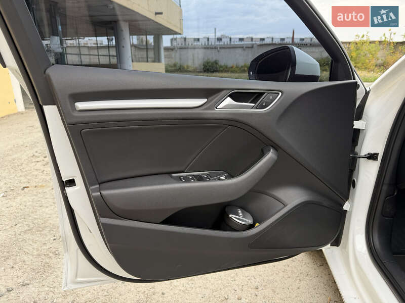 Седан Audi A3 2015 в Харькове фото 11 Седан Audi A3 2015 в Харькове