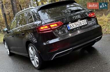 Хетчбек Audi A3 2017 в 
