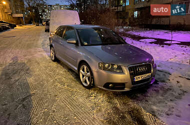 Хетчбек Audi A3 2006 в 