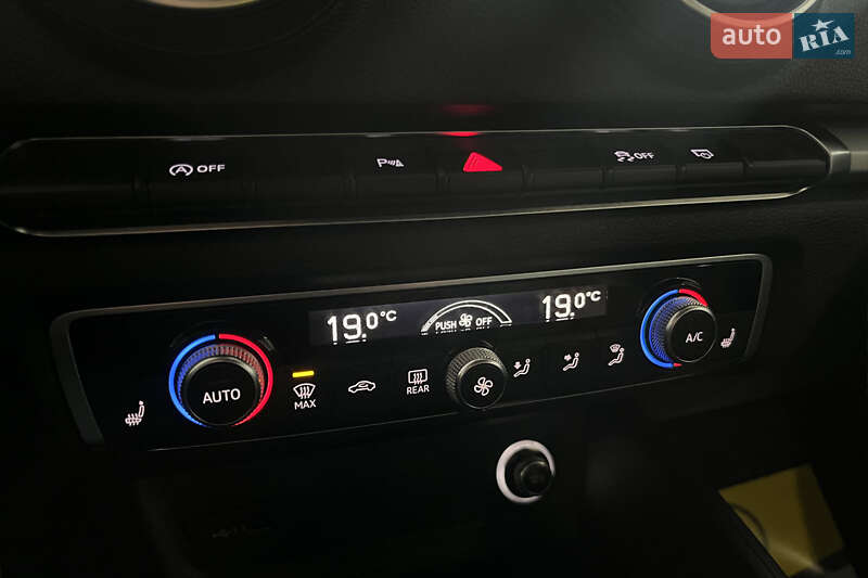 Хэтчбек Audi A3 2019 в Шептицькому