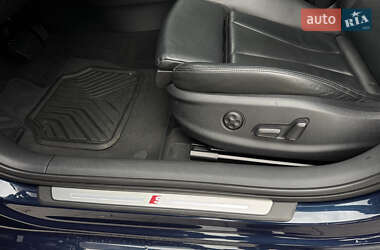 Седан Audi A3 2016 в 