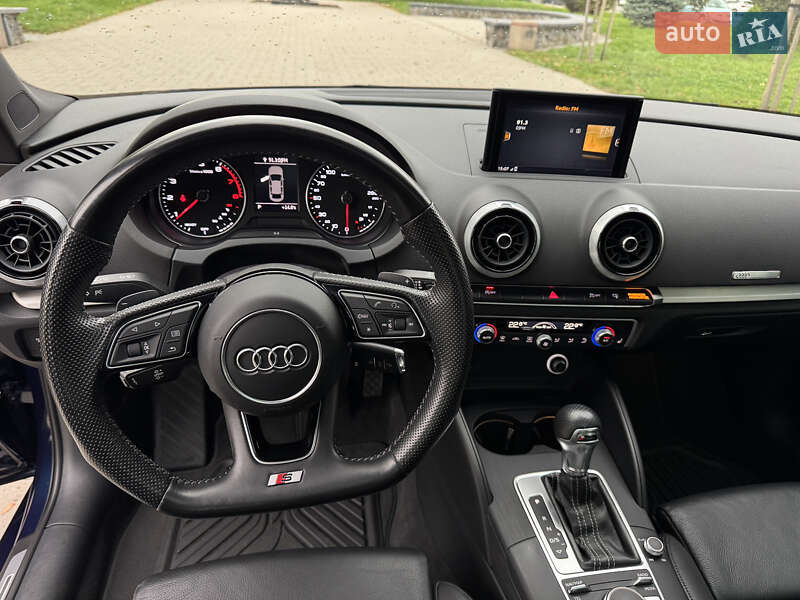 Седан Audi A3 2016 в Вінниці