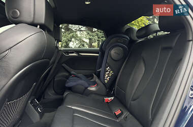 Седан Audi A3 2016 в 