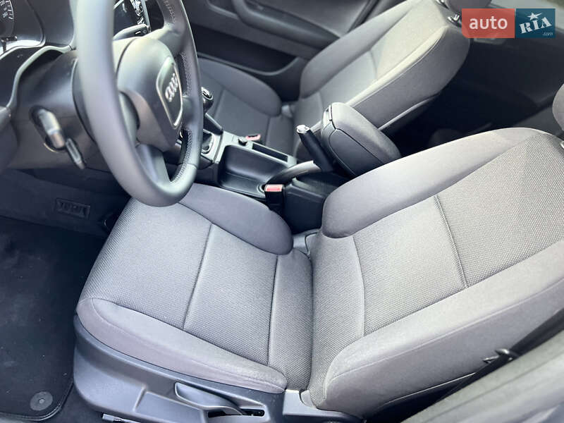 Хэтчбек Audi A3 2006 в Староконстантинове фото 15 Хэтчбек Audi A3 2006 в Староконстантинове