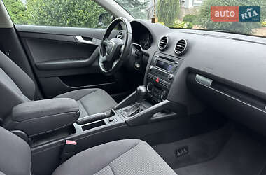 Хетчбек Audi A3 2006 в 