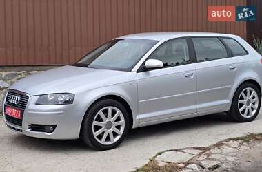 Хетчбек Audi A3 2005 в  фото 30 Хетчбек Audi A3 2005 в