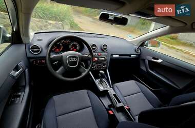 Хетчбек Audi A3 2005 в  фото 51 Хетчбек Audi A3 2005 в