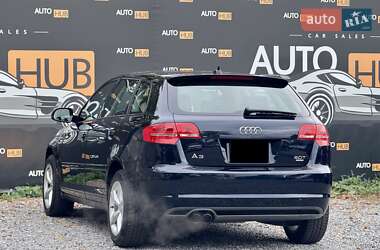 Хэтчбек Audi A3 2012 в 