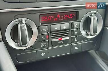 Хэтчбек Audi A3 2012 в 