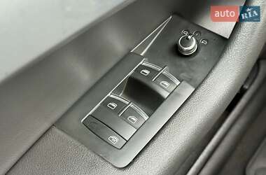 Хэтчбек Audi A3 2012 в 