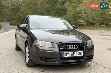 Хетчбек Audi A3 2006 в 