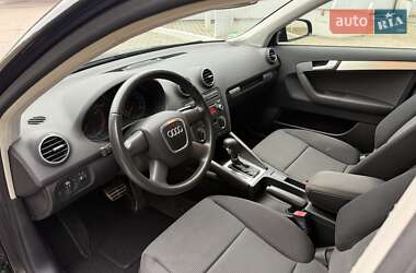 Хетчбек Audi A3 2006 в 