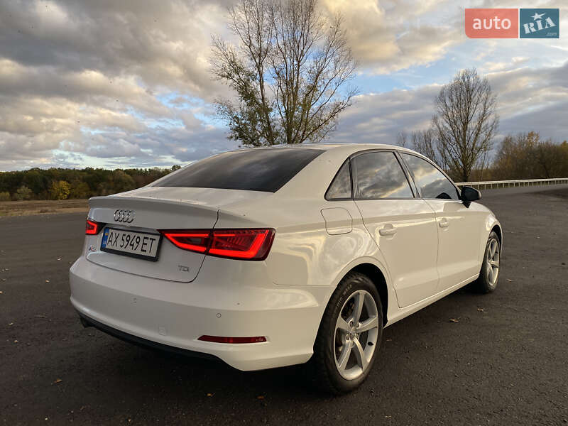Седан Audi A3 2015 в Балаклее