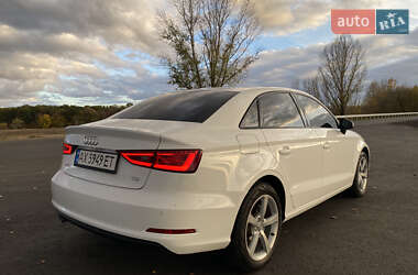 Седан Audi A3 2015 в 