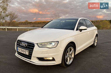 Седан Audi A3 2015 в 