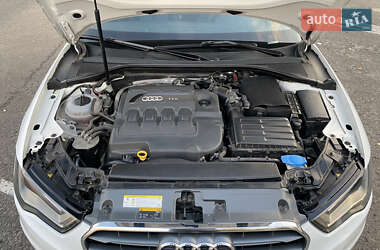 Седан Audi A3 2015 в 