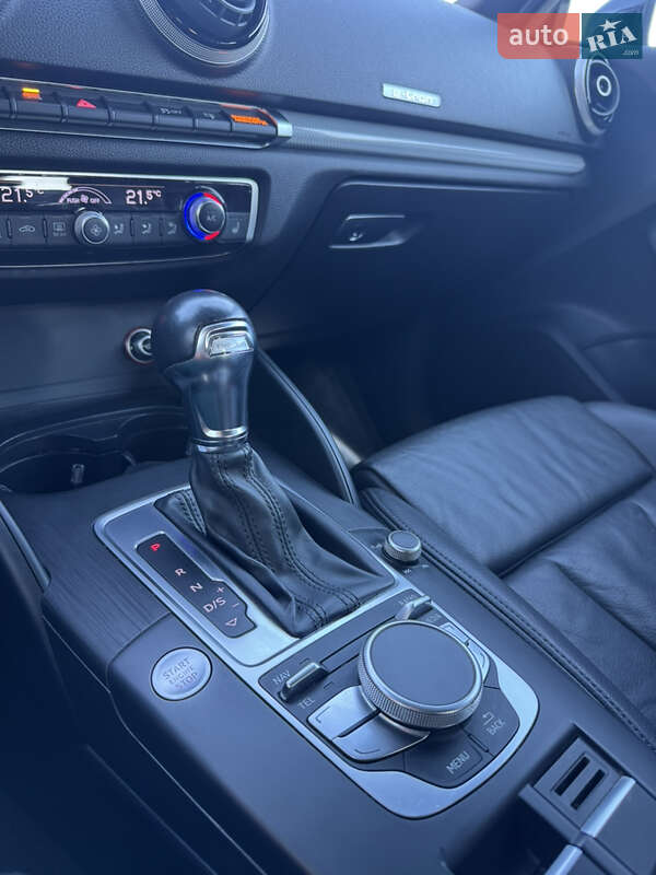 Хетчбек Audi A3 2016 в Києві