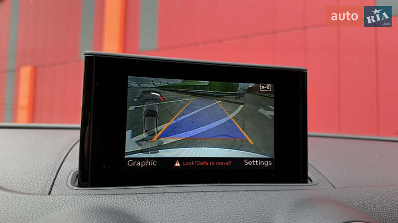 Седан Audi A3 2016 в Киеве