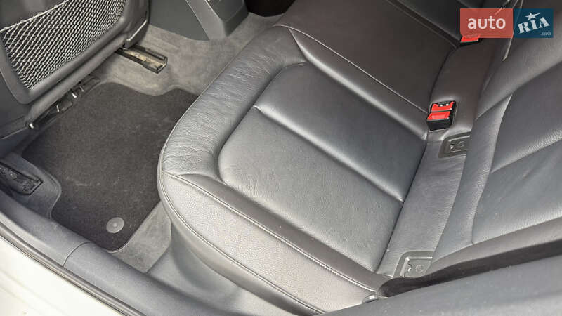 Седан Audi A3 2016 в Киеве