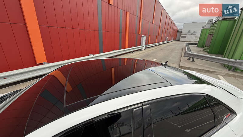 Седан Audi A3 2016 в Киеве