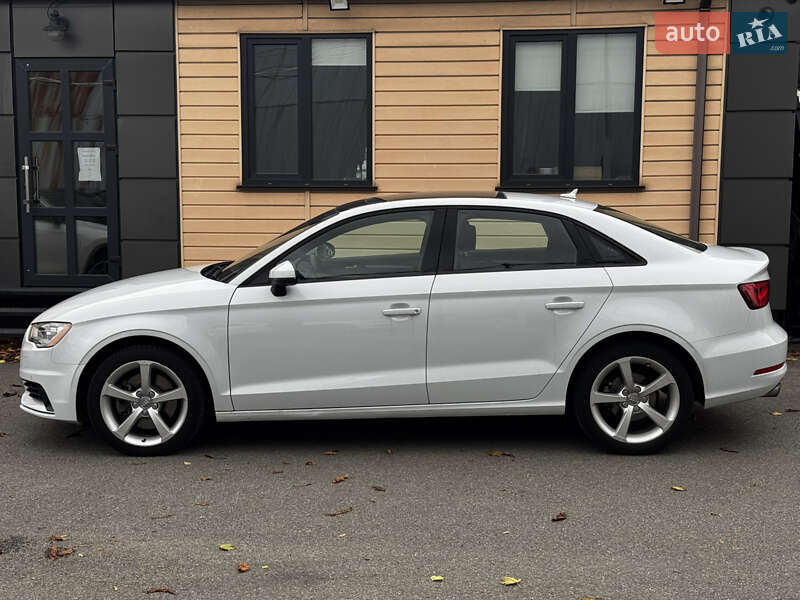 Седан Audi A3 2015 в Києві фото 2 Седан Audi A3 2015 в Києві